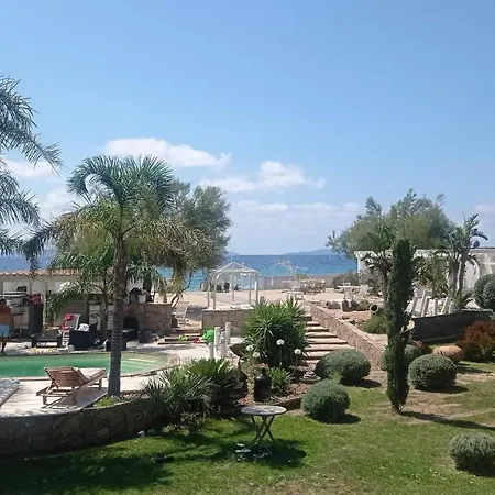 De 300 M2 Sur La Plage De Cavaliere - Piscine, Plage Privees Et Acces Direct -